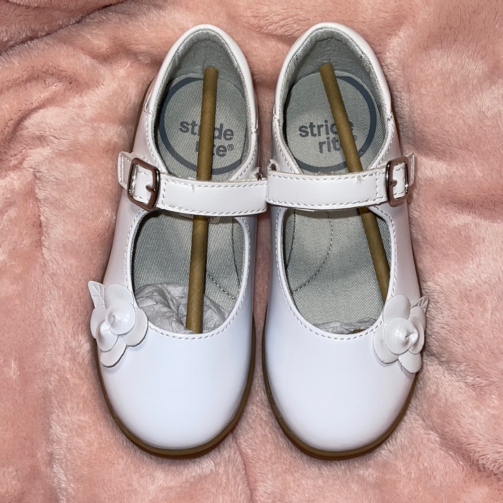 NWT White Stride Rite Mary Janes size 11 kids